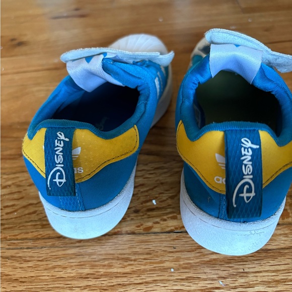 Adidas Disney X Superstar 360 Donald Duck size 12k - Picture 2 of 5